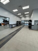 Rochester Mazda shop photo