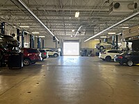 Service Department Shop with high speed automatic doors and A/C u and heating units