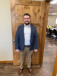 Jordan wearing an outfit that is appropriate for a technician job interview.